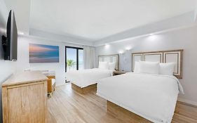 Best Western Plus Beach Resort